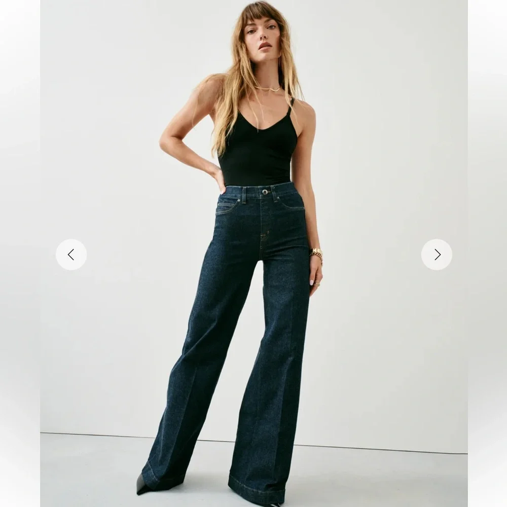 SpanxShape Everywear wide leg jeans NWOT - Picture 1 of 10